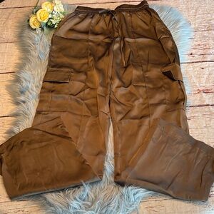 Kaiia Chocolate Ruched Satin Cargo Pants sz 0